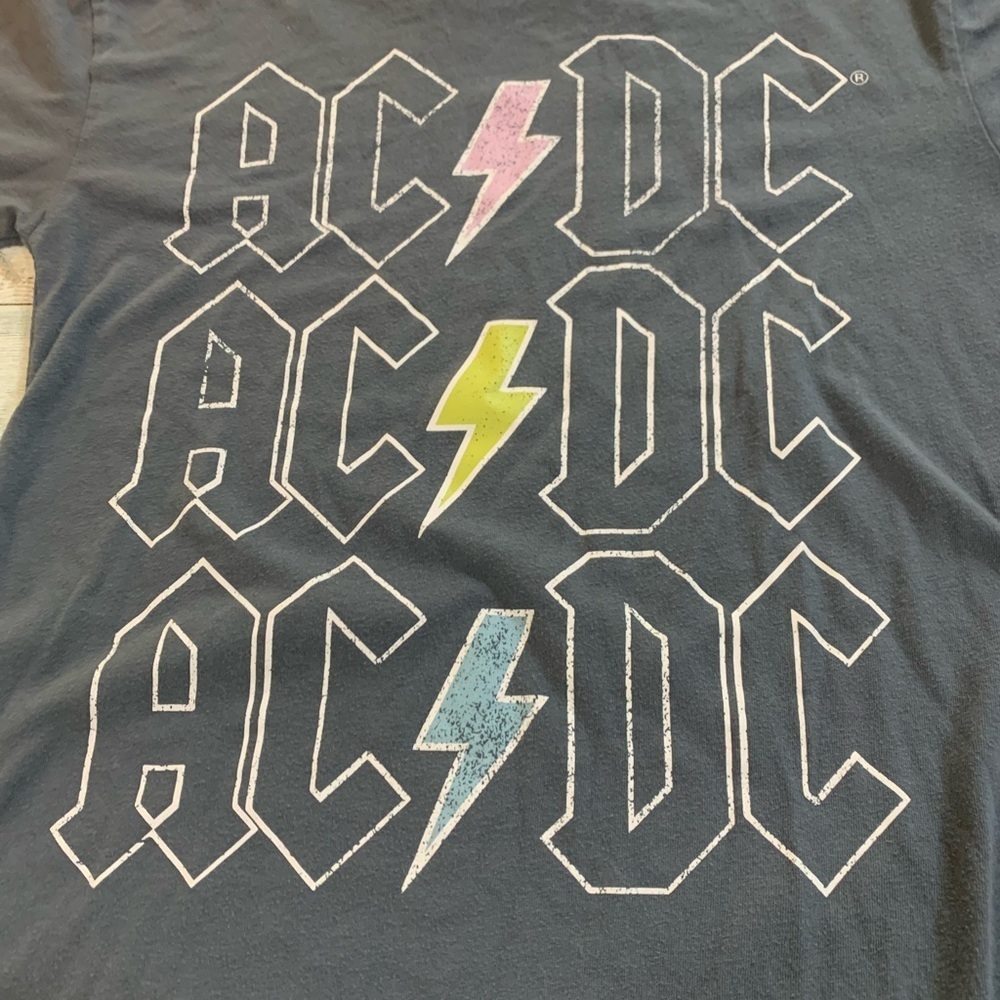 AC/DC Black and White Logo Tee Unisex - Picture 3 of 8